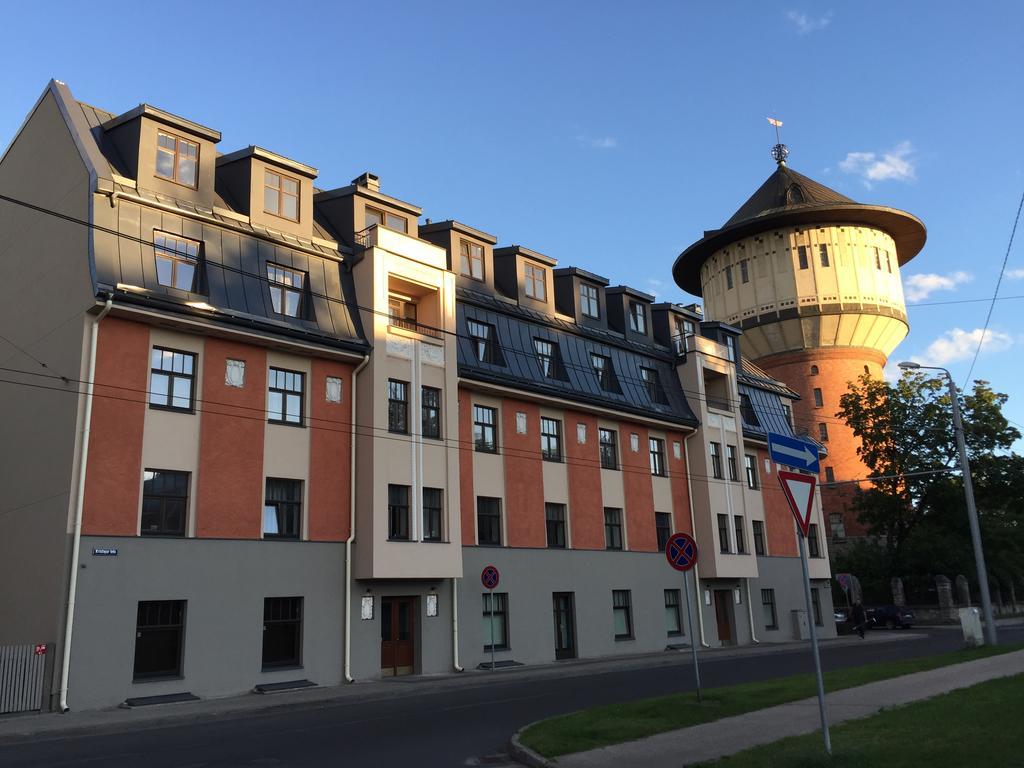 On Alises Street 5 Lägenhet